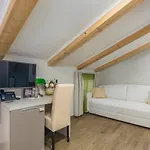 Отель Boutique Melissa 4*