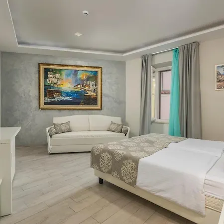 Boutique Melissa Hotel 4*