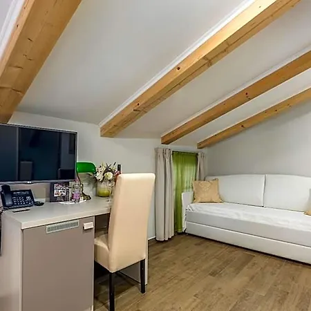 Hotel Boutique Melissa 4*
