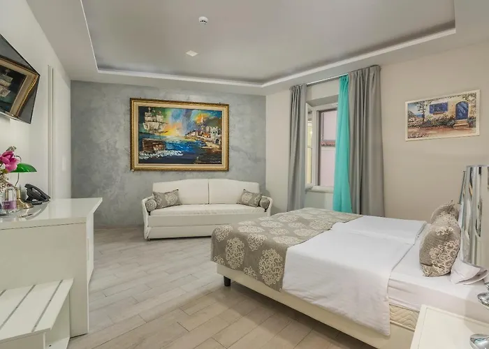 Boutique Melissa Otel 4*